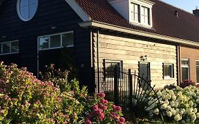 Independent Apartment Spaarne
